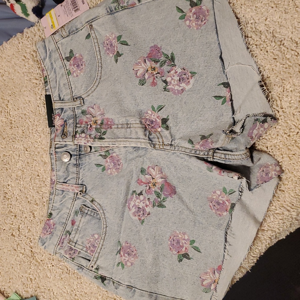 Wild fable High rise shorts 6/2.5 inseam
